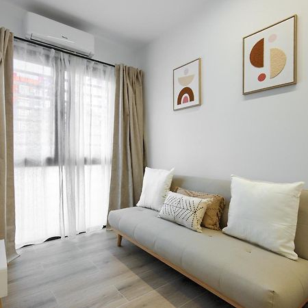 Dobo Madrid Numancia Apartment Екстериор снимка