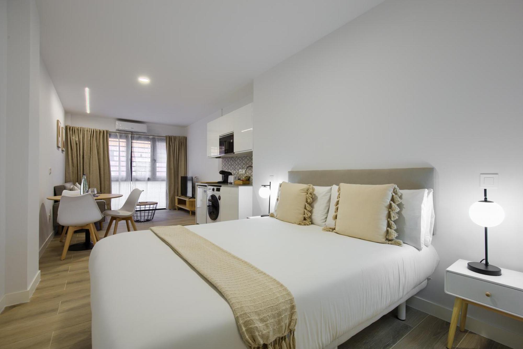 Dobo Madrid Numancia Apartment Екстериор снимка