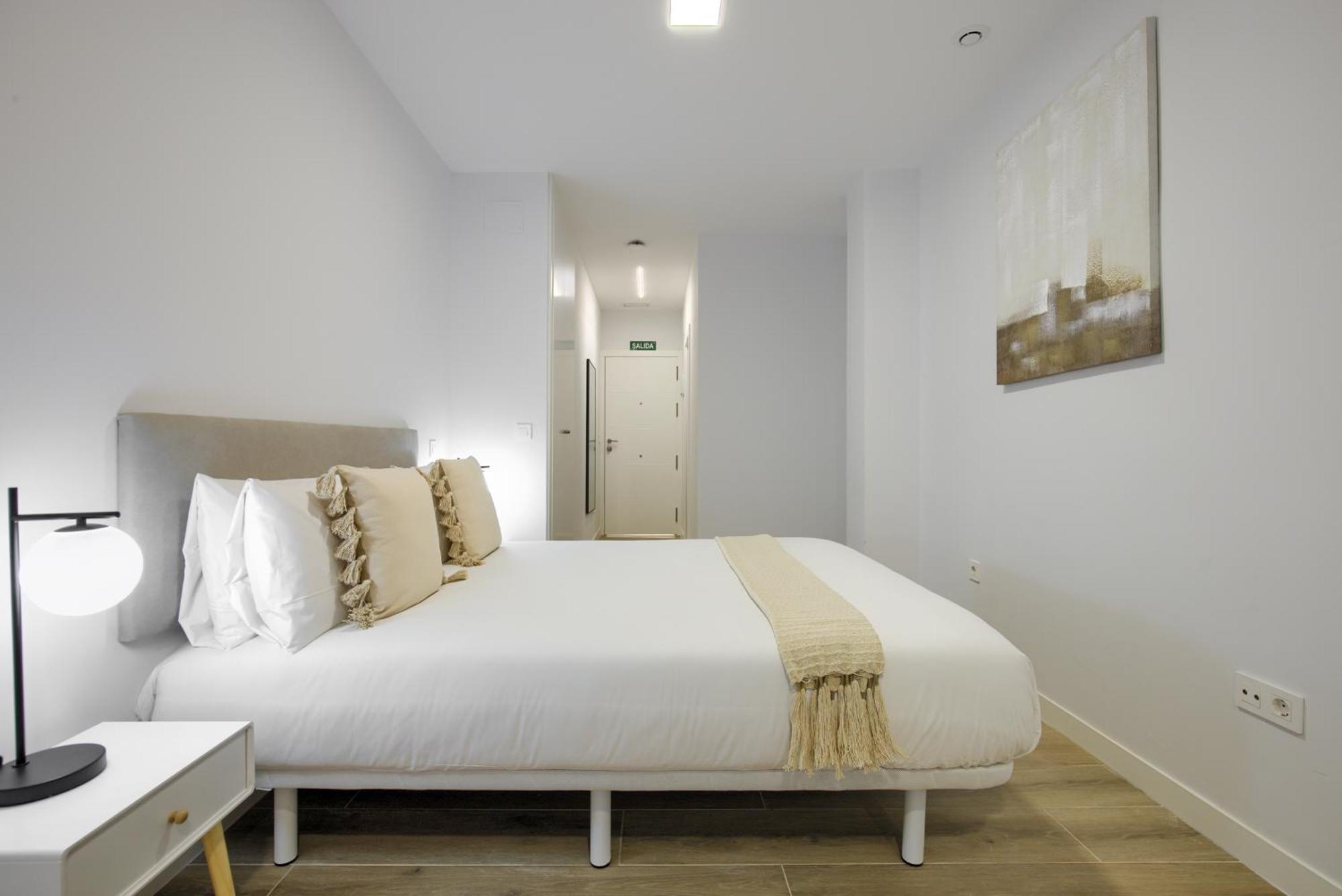 Dobo Madrid Numancia Apartment Екстериор снимка