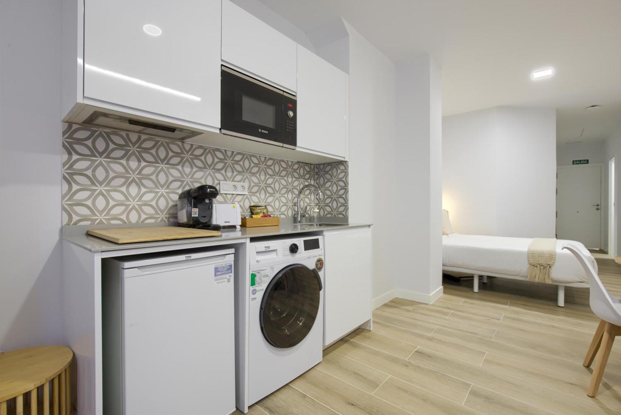 Dobo Madrid Numancia Apartment Екстериор снимка