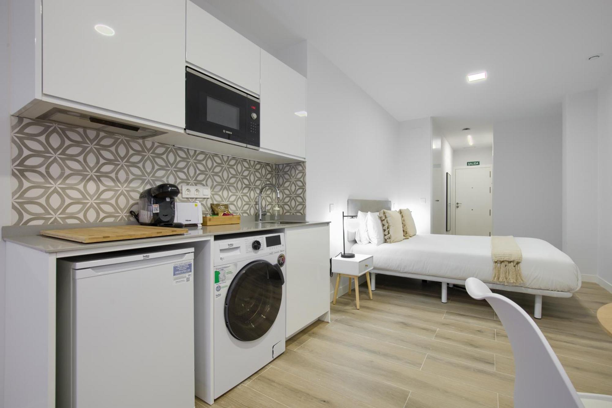Dobo Madrid Numancia Apartment Екстериор снимка