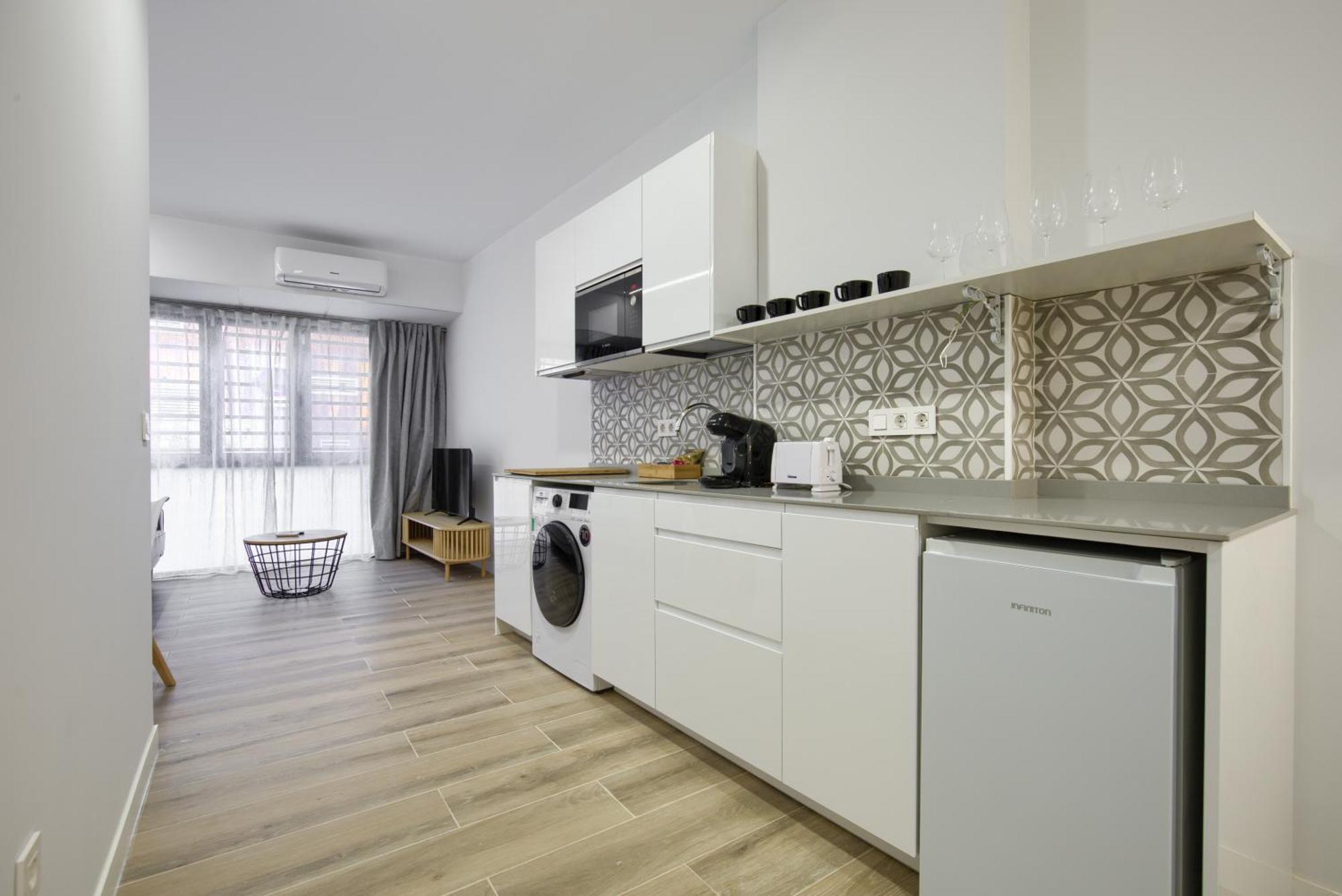 Dobo Madrid Numancia Apartment Екстериор снимка