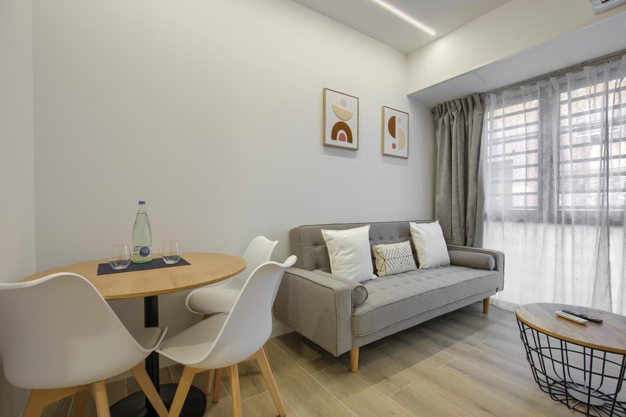 Dobo Madrid Numancia Apartment Екстериор снимка