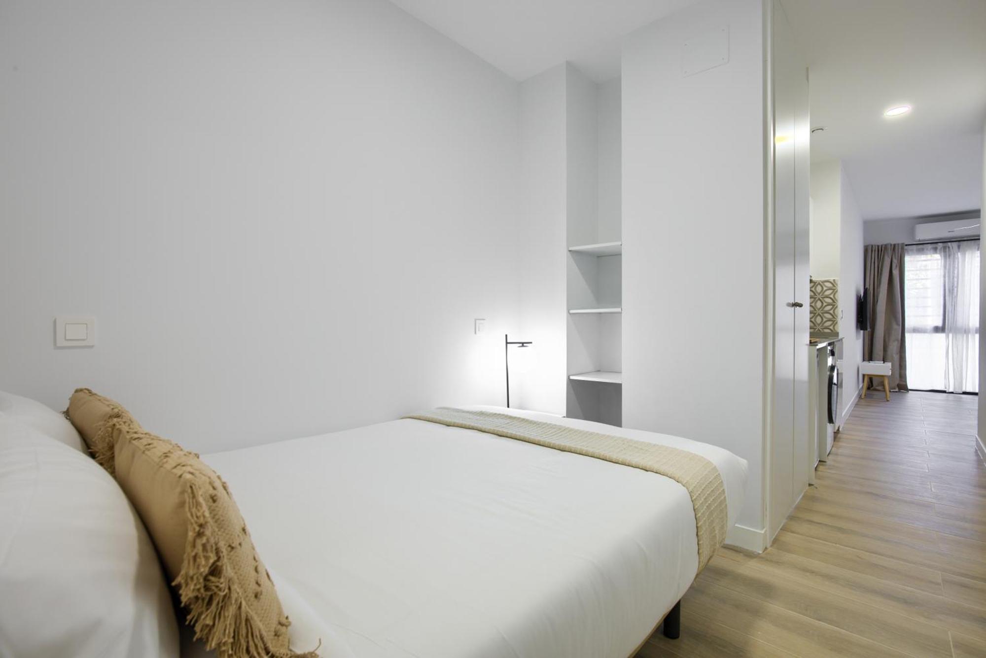Dobo Madrid Numancia Apartment Екстериор снимка