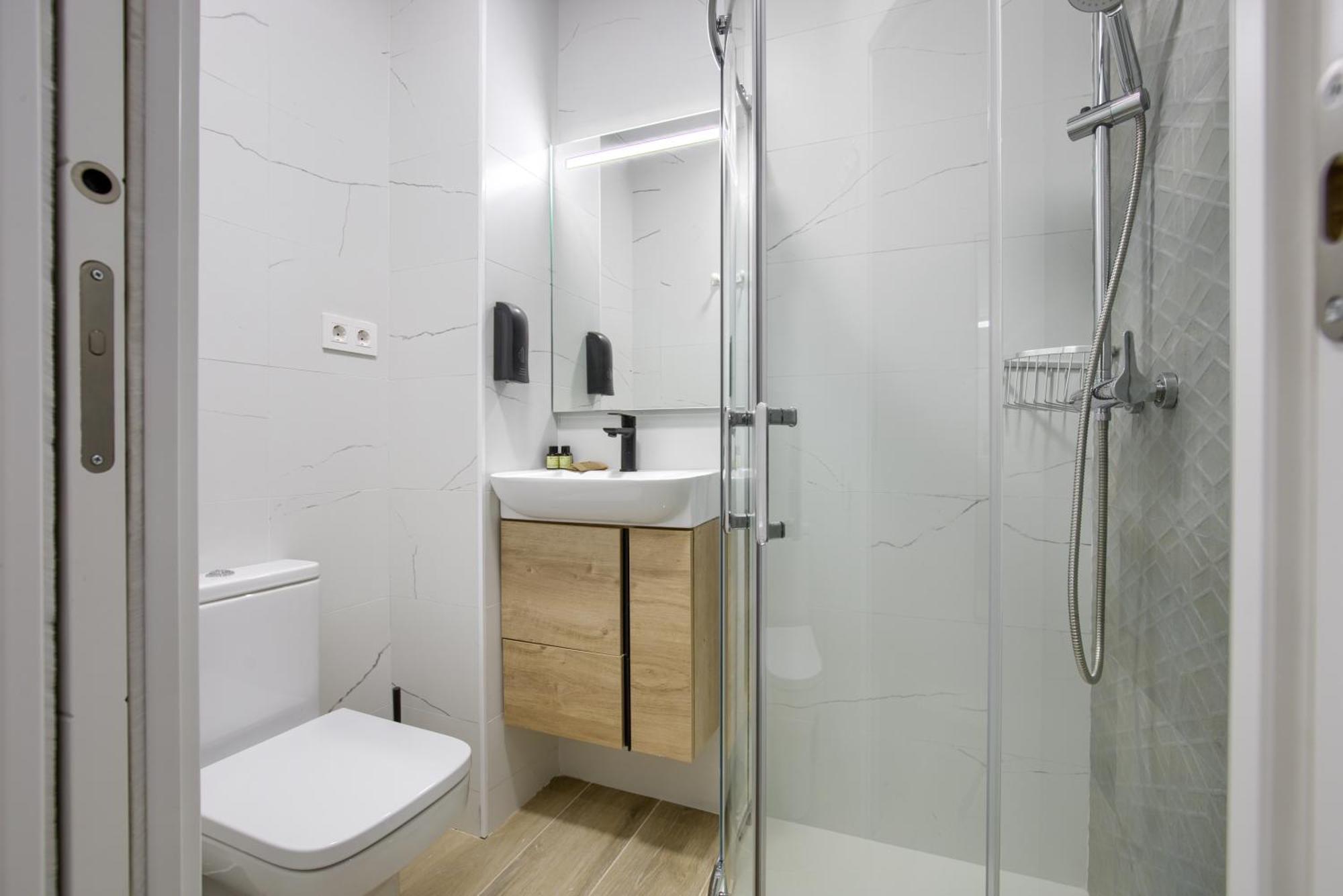 Dobo Madrid Numancia Apartment Екстериор снимка